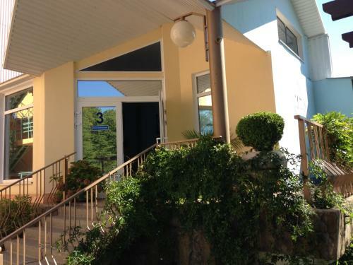 Hotel Pansionat Mayak