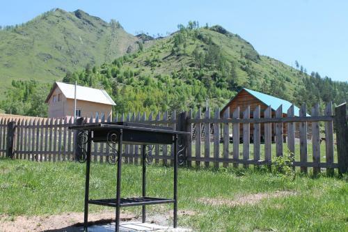 Hostal Gospozha Udacha Guest House