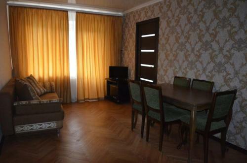 Apartamento 3-???. ???????? ? ????????? ????