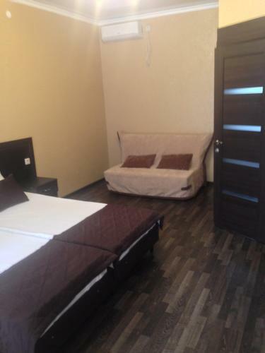 Hostal Nika Guest House