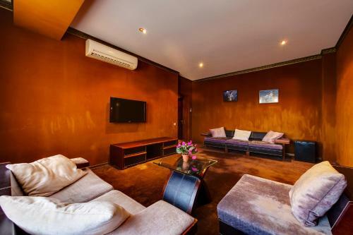 Hotel Marton Berlinskii Dom Krasnodar