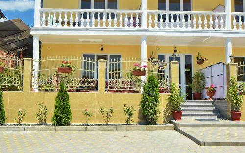 Hostal Guest House Rodos