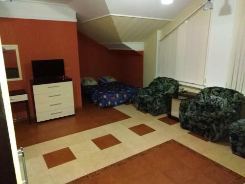 Hostal Uyut Guest House