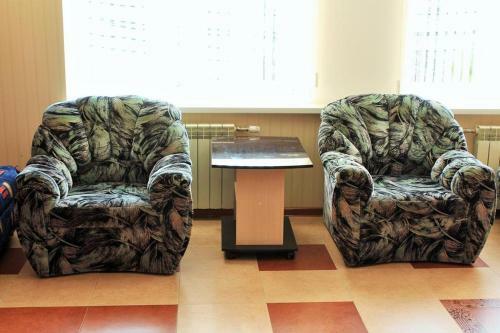 Hostal Uyut Guest House