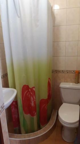Hostal Uyut Guest House
