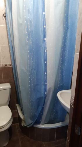 Hostal Uyut Guest House