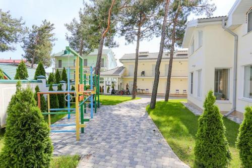 Hostal Uyut Guest House