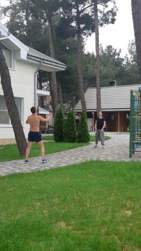 Hostal Uyut Guest House
