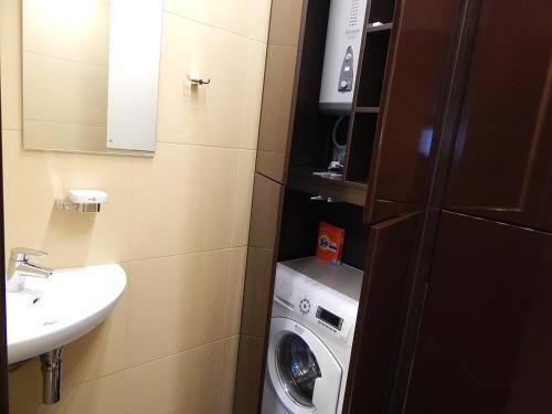 Apartamento Aaa Elita On Romanova 60k1