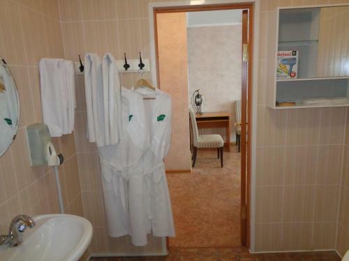 Kavkaz Hotel