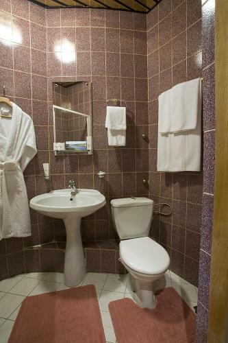 Hotel Postoyaly Dvor Grinn