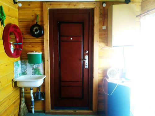 Hostal Sarma's Comfort Rooms On Baikal