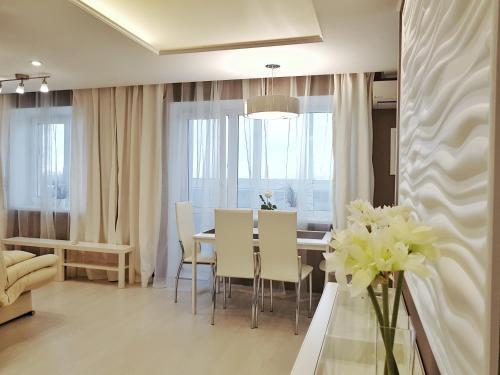 Apartment Oka Zalomova 9