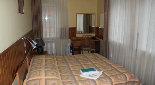 Hotel Centr 300