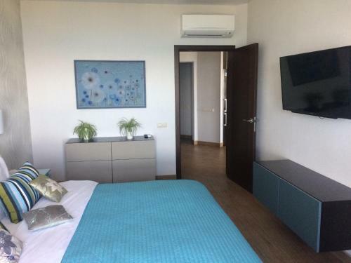 Sea View Apartment On The 24 Floor