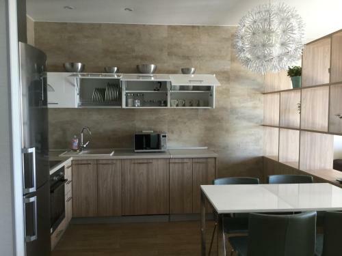 Sea View Apartment On The 24 Floor