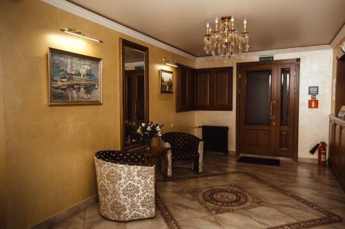 Chaika Hotel