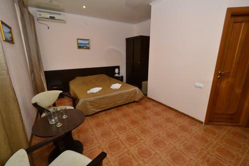 Hostal Guest House Mona Liza