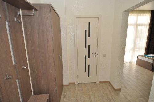 Hostal Legenda Guest House
