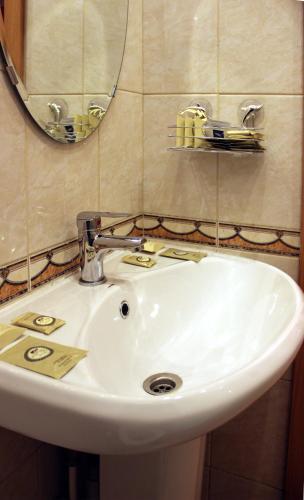 Apartment On Nevsky Prospekt 63