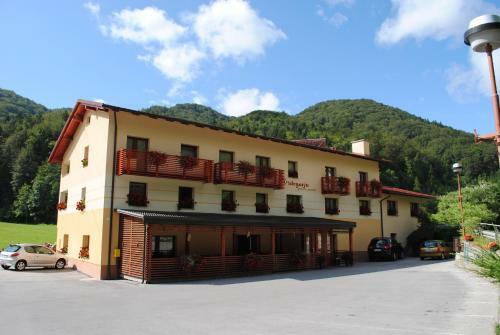 Hostal Pri Vidrgarju