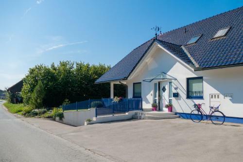 Modrin Apartments