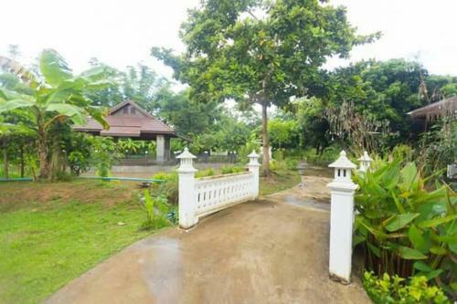 Ban Phraya Lanna Rimnam