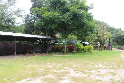 Hotel Umphangburi Resort