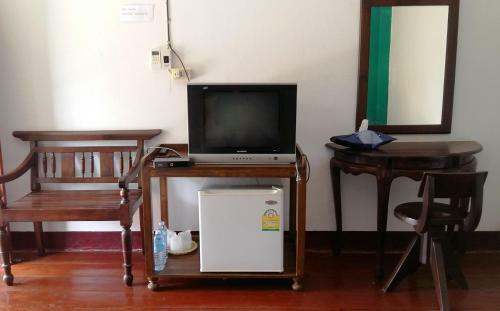 Hotel Umphangburi Resort