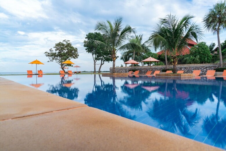 Hotel Sirarun Resort