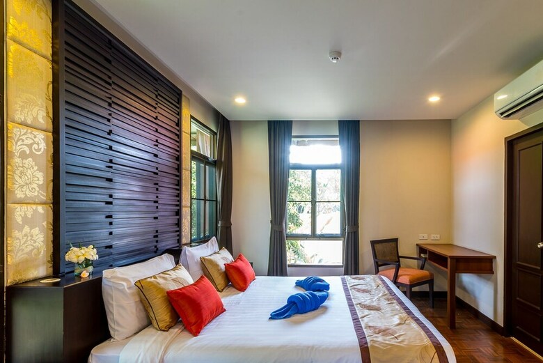 Hotel Sirarun Resort