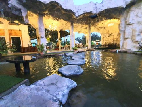 Hotel I View Park Resort