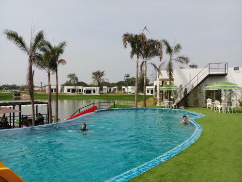 Hotel I View Park Resort