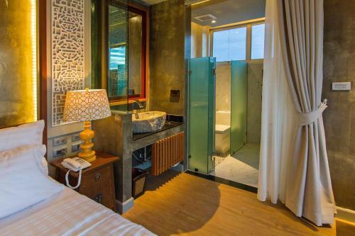 Hotel Kroque Boutique & Bistro