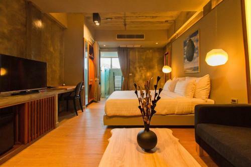 Hotel Kroque Boutique & Bistro