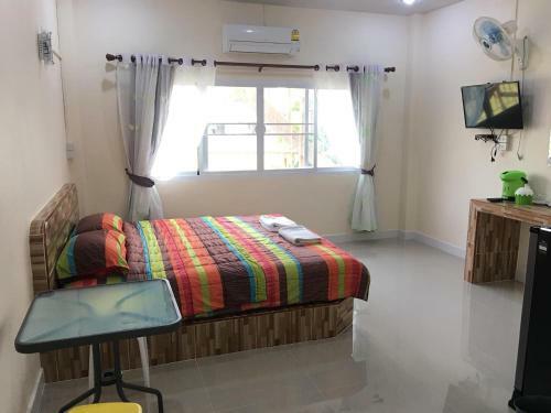 Hotel Baan Suan Palm Resort
