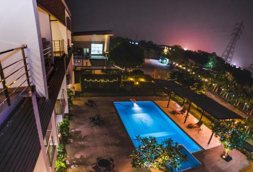 Hotel Bualinn Resort