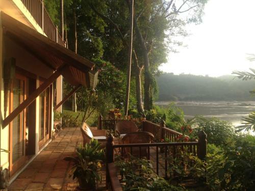 Hotel Mekong Villas