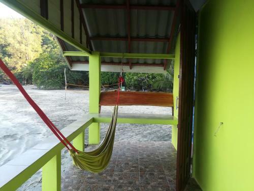 Hostal Lae Tawan Bungalow