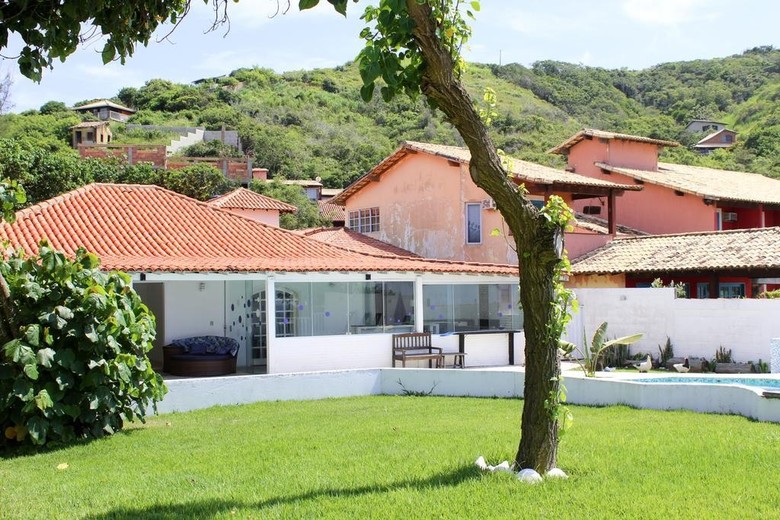 Hostal Deck Dos Tucuns
