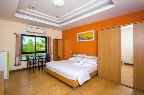 Hotel Prew Lom Chom Nam