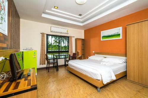Hotel Prew Lom Chom Nam