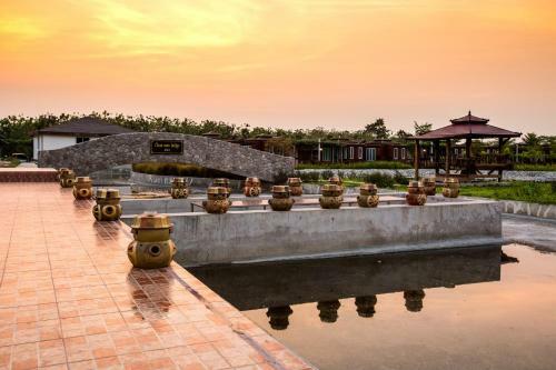 Hotel Prew Lom Chom Nam