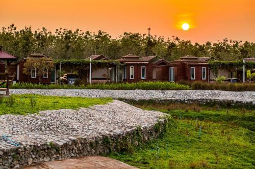 Hotel Prew Lom Chom Nam
