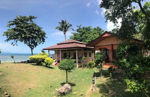 Hotel Rainbow Bungalows