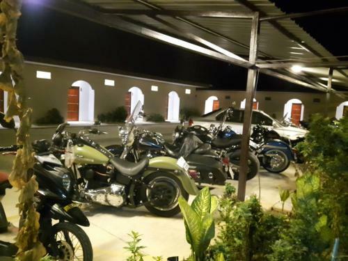 Hostal Banana Resort