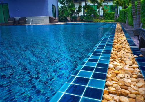 Thai Pattaya Apartment Dusitehaijin