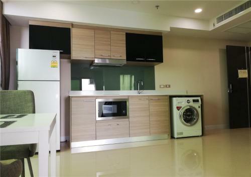 Thai Pattaya Apartment Dusitehaijin