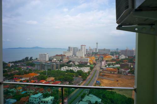 Thai Pattaya Apartment Dusitehaijin