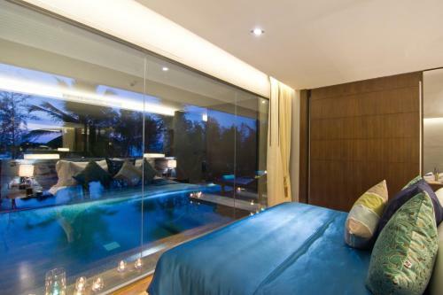 Hotel Away Phuket Le Coral